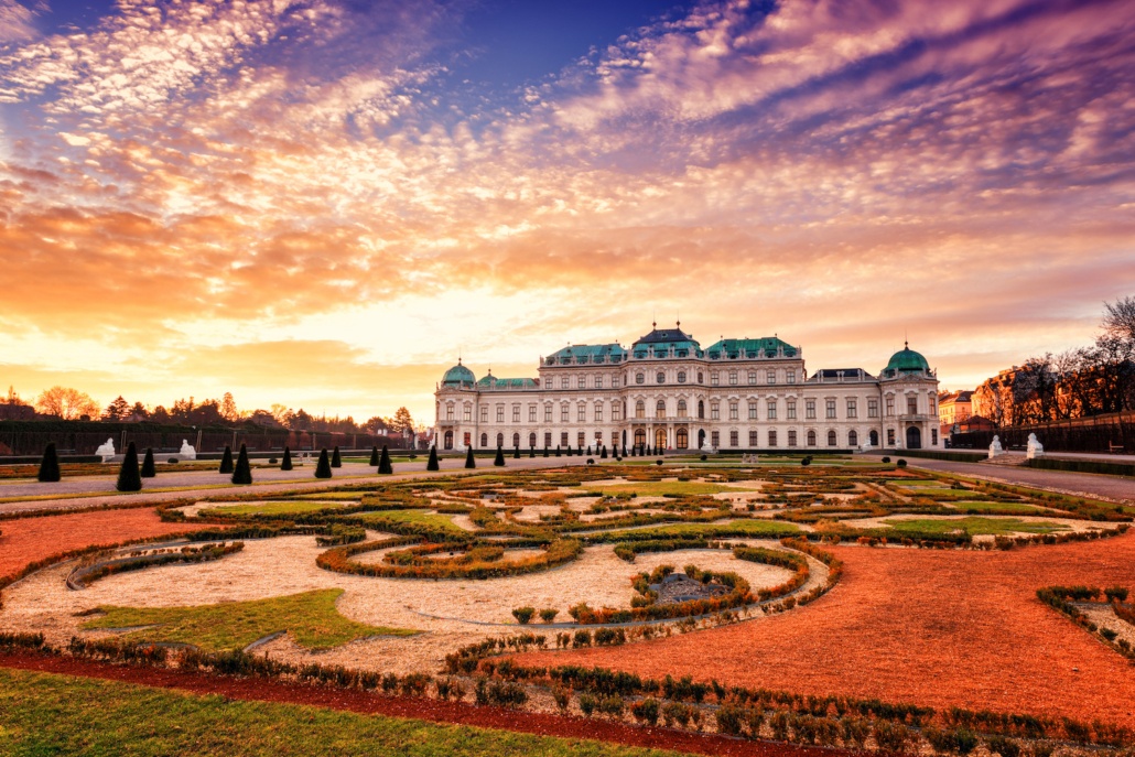 Belvedere, Vienna, view of Upper Palace and beautiful royal garden in ...